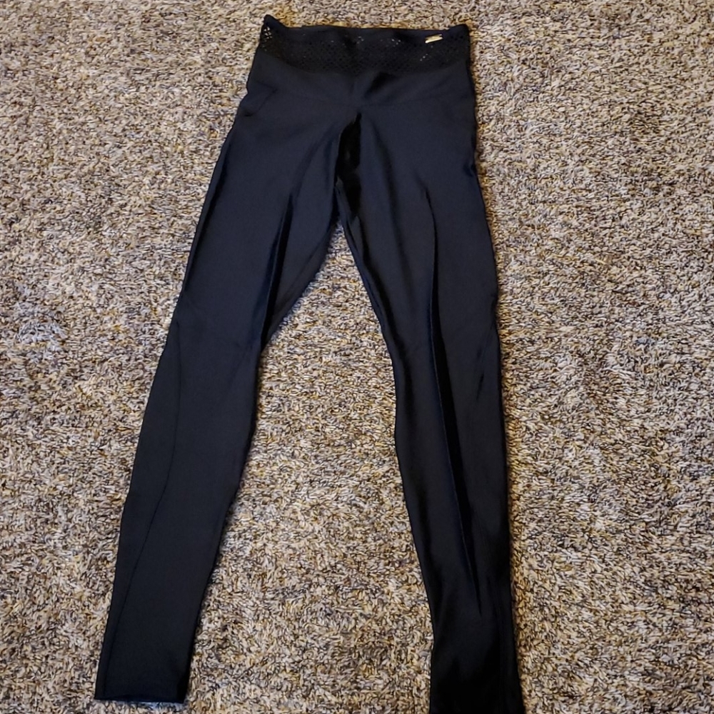 Sleek, Black Leggings